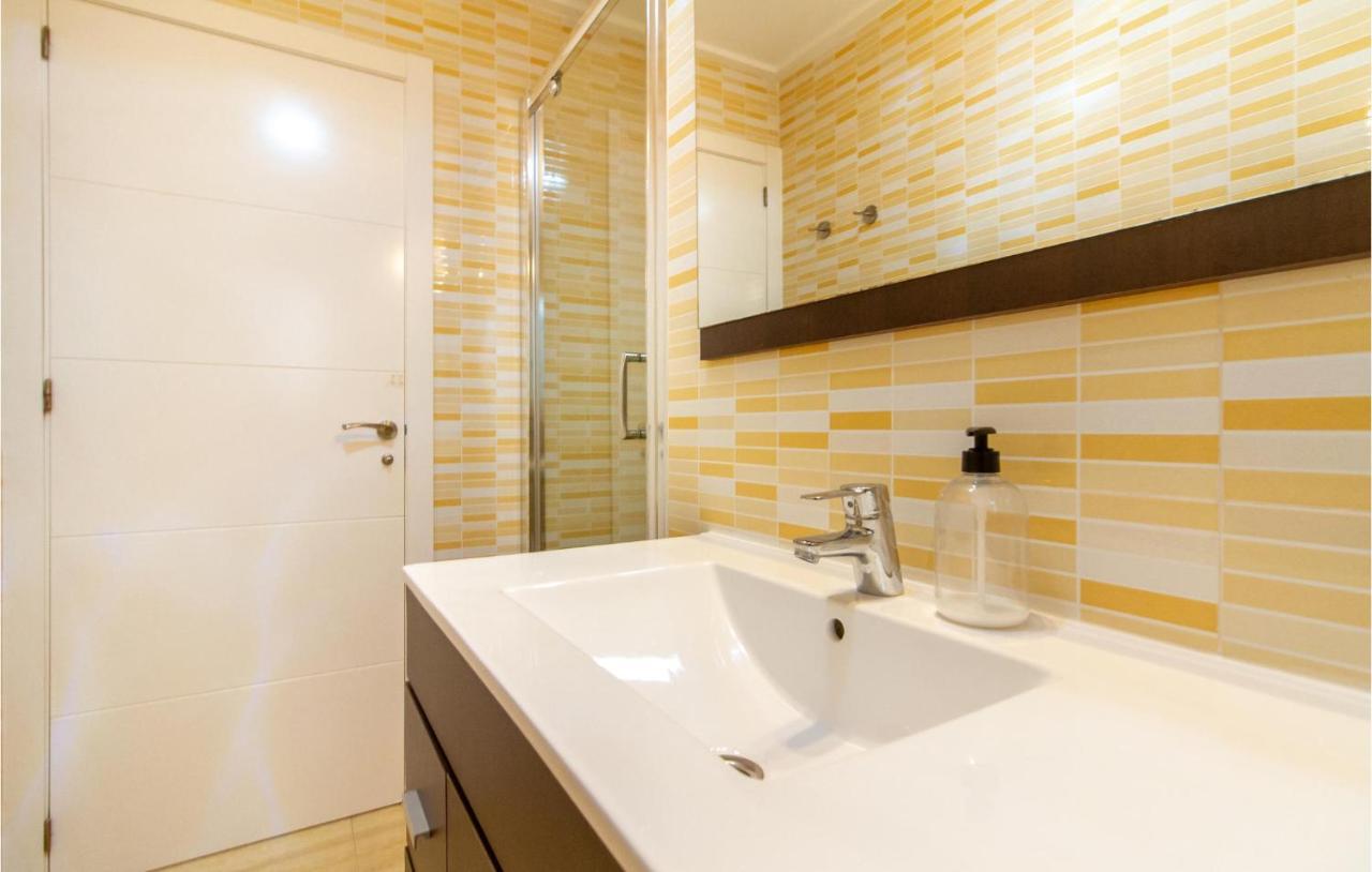 Nice Apartment In Santa Pola With House Sea View Exterior foto
